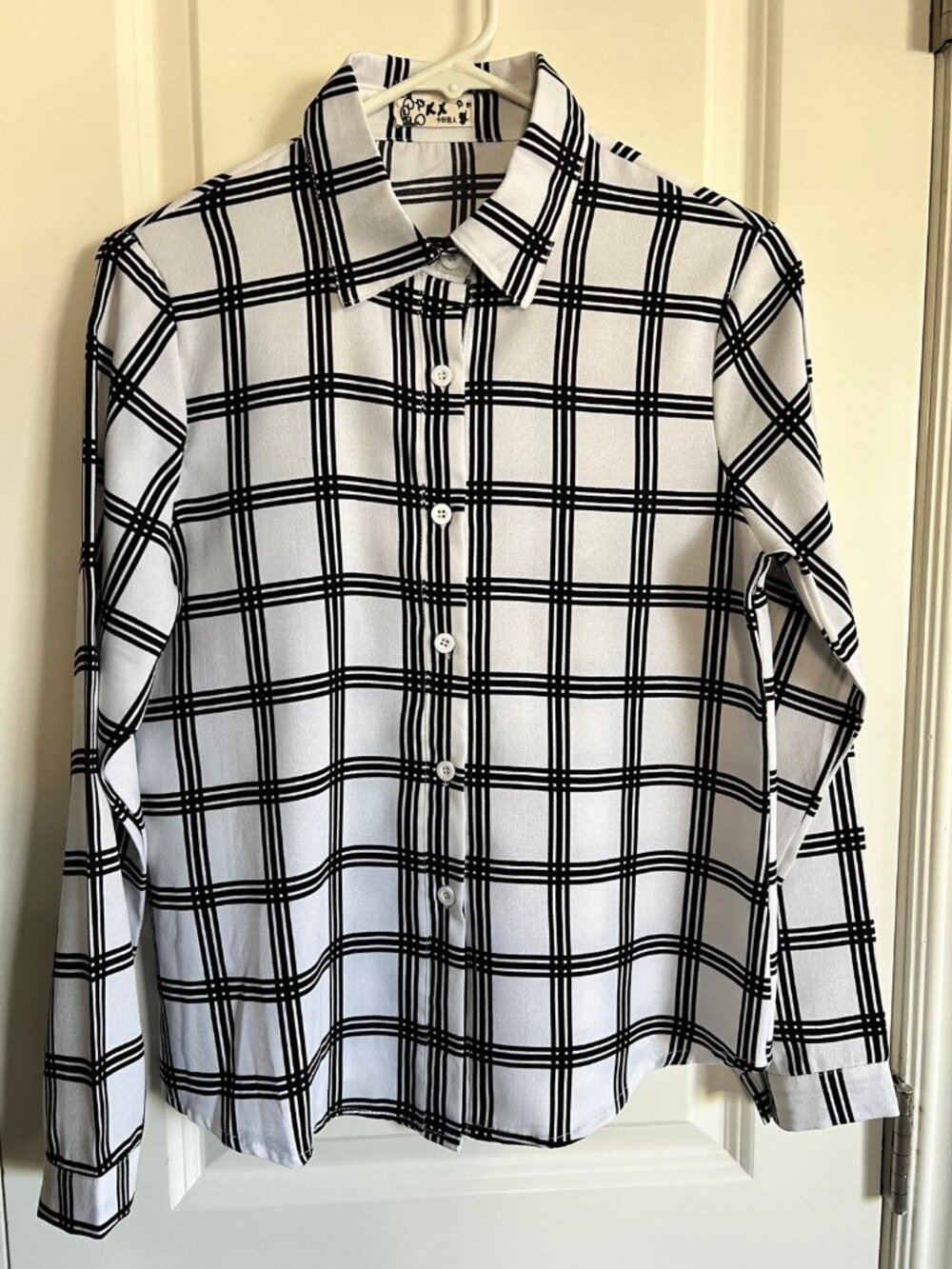 Boyfriend White & Black Windowpane dress Shirt Small
